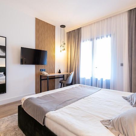 Pensiunea Casa Georgia Comanesti  المظهر الخارجي الصورة